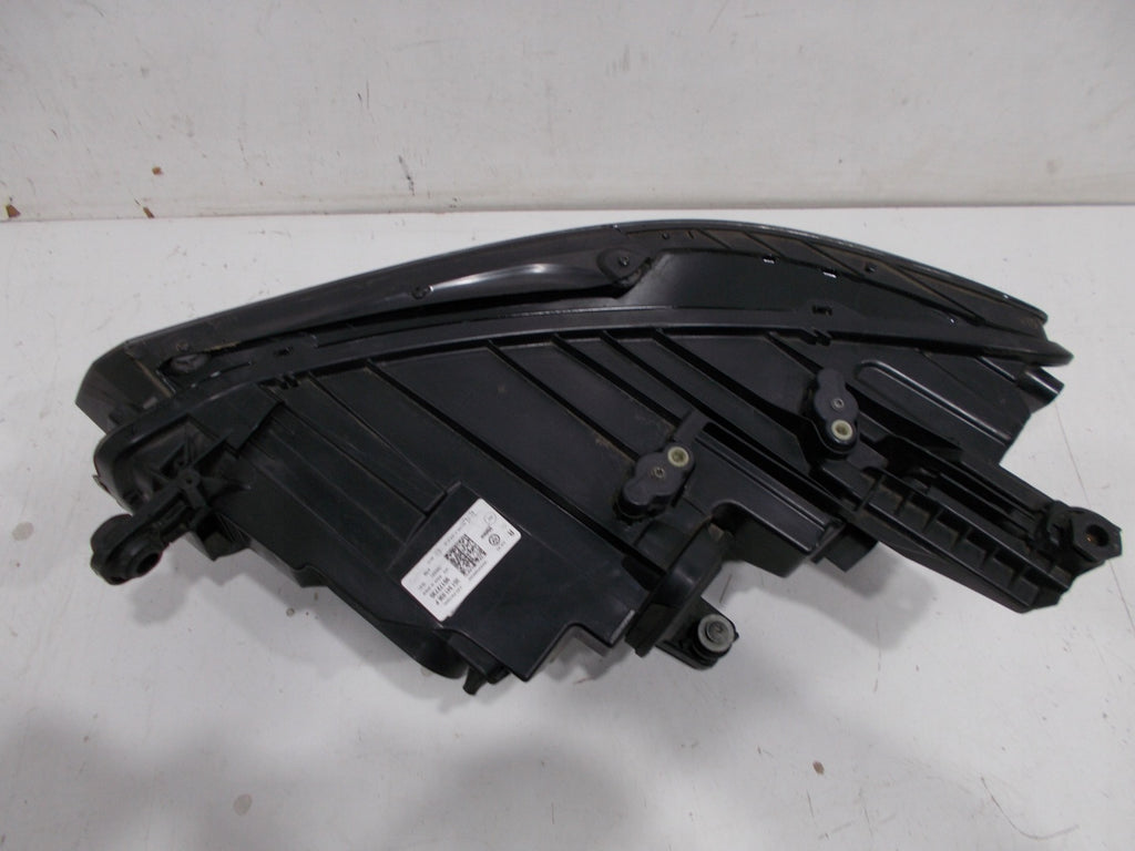 Frontscheinwerfer VW Passat B8 3G1941036P LED Ein Stück (Rechts oder Links) SCH5121861079ft