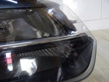 Load image into Gallery viewer, Frontscheinwerfer Opel Zafira A Vivaro 9832836480-00 Xenon Rechts Headlight