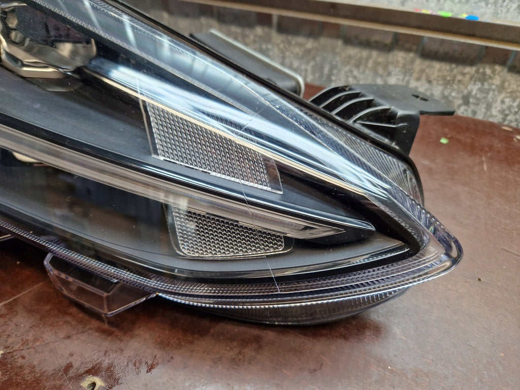 Frontscheinwerfer Ford Focus MX7B-13E014-EB FULL LED Rechts Headlight