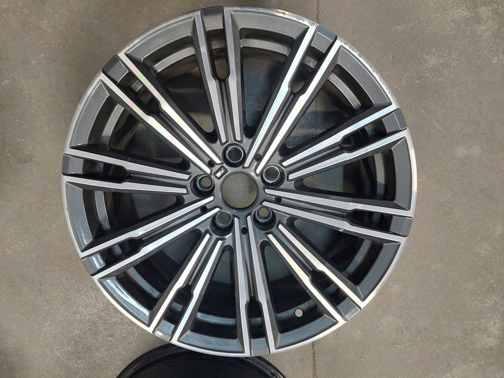 1x Alufelge 18 Zoll 7.5" 5x112 25ET Glanz Graphit 8089890 BMW 3 G21 G20 Mg FEL2089088598aa