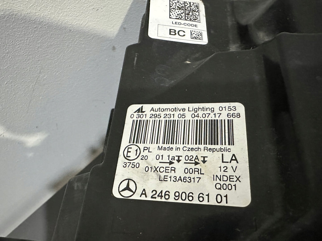 Frontscheinwerfer Mercedes-Benz W246 A2469066101 Full LED Rechts oder Links SCH1782353462mv