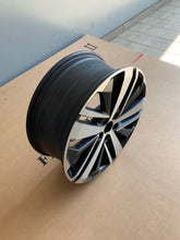 Laden Sie das Bild in den Galerie-Viewer, 1x Alufelge 19 Zoll 7.5&quot; 5x108 42ET 9820411177 Peugeot Ii Rim Wheel