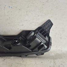 Load image into Gallery viewer, Frontscheinwerfer Hyundai Bayon 92207-Q0500 LED Links Scheinwerfer Headlight