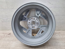 Load image into Gallery viewer, 1x Alufelge 15 Zoll 6.0" 4x100 48ET Glanz Silber 52910-K7100 Hyundai I10 I20 FEL1394508324gc