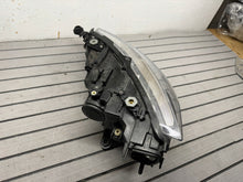 Load image into Gallery viewer, Frontscheinwerfer Seat Ibiza I 6F1941008G Rechts Scheinwerfer Headlight SCH5784822851ai