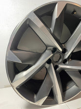 Load image into Gallery viewer, 1x Alufelge 20 Zoll 8.5" 5x112 38ET Glanz Graphit 5FJ601025E Seat Tarraco FEL8410899681kg