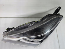 Load image into Gallery viewer, Frontscheinwerfer Toyota Yaris LED Links Scheinwerfer Headlight