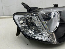 Laden Sie das Bild in den Galerie-Viewer, Frontscheinwerfer Mitsubishi L200 8301B462 Rechts Scheinwerfer Headlight SCH9852713772jt