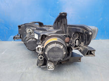 Laden Sie das Bild in den Galerie-Viewer, Frontscheinwerfer Mitsubishi Outlander III 8301C2-04 Xenon Rechts Headlight SCH4806059715mv