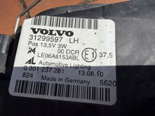 Laden Sie das Bild in den Galerie-Viewer, Frontscheinwerfer Volvo S40 31299597 Links Scheinwerfer Headlight SCH8937423520op