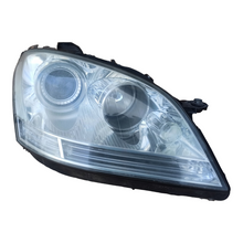 Laden Sie das Bild in den Galerie-Viewer, Frontscheinwerfer Mercedes-Benz W164 Xenon Rechts Scheinwerfer Headlight