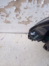 Load image into Gallery viewer, Frontscheinwerfer Opel Zafira Vivaro C 9832837680 Links Scheinwerfer Headlight SCH1036318723zk