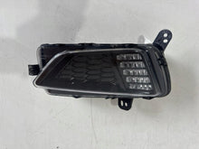Laden Sie das Bild in den Galerie-Viewer, Frontscheinwerfer VW Polo 2G0941661B Links Scheinwerfer Headlight SCH2037735991qf