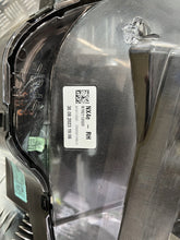 Laden Sie das Bild in den Galerie-Viewer, Frontscheinwerfer Hyundai Tucson N7921-62120 Rechts Scheinwerfer Headlight