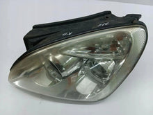 Laden Sie das Bild in den Galerie-Viewer, Frontscheinwerfer Kia Carens II A044936 Links Scheinwerfer Headlight SCH8732063063ah