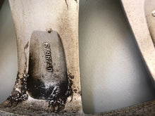 Laden Sie das Bild in den Galerie-Viewer, 1x Alufelge 17 Zoll 7.5&quot; 5x120 37ET 6796240 BMW F36 F30 F32 F31 F33 Rim Wheel