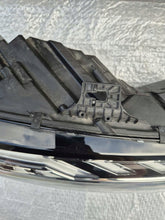 Laden Sie das Bild in den Galerie-Viewer, Frontscheinwerfer Audi A4 B9 8W0941034D Rechts Scheinwerfer Headlight SCH5883150588zy