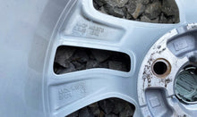 Load image into Gallery viewer, 1x Alufelge 16 Zoll 6.5" 4x100 40ET Glanz Weiß OP078 Opel Corsa E D Rim Wheel FEL4905711514sw