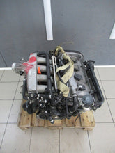 Laden Sie das Bild in den Galerie-Viewer, Motor VW 163 BFB 1.8 163PS 175TKm Benzin Engine Unkomplett