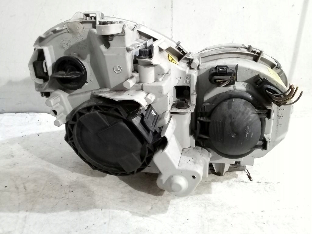 Frontscheinwerfer Mercedes-Benz W203 A2038203759 Links Scheinwerfer Headlight SCH6847485779fv