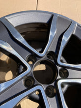 Load image into Gallery viewer, 1x Alufelge 17 Zoll 7.0&quot; 5x112 48,5ET A2054010800 Mercedes-Benz W205 Rim Wheel