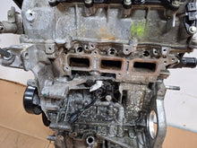 Laden Sie das Bild in den Galerie-Viewer, Motor Renault Twingo III B4D403 1.0 SCE 118TKm Benzin Engine Unkomplett