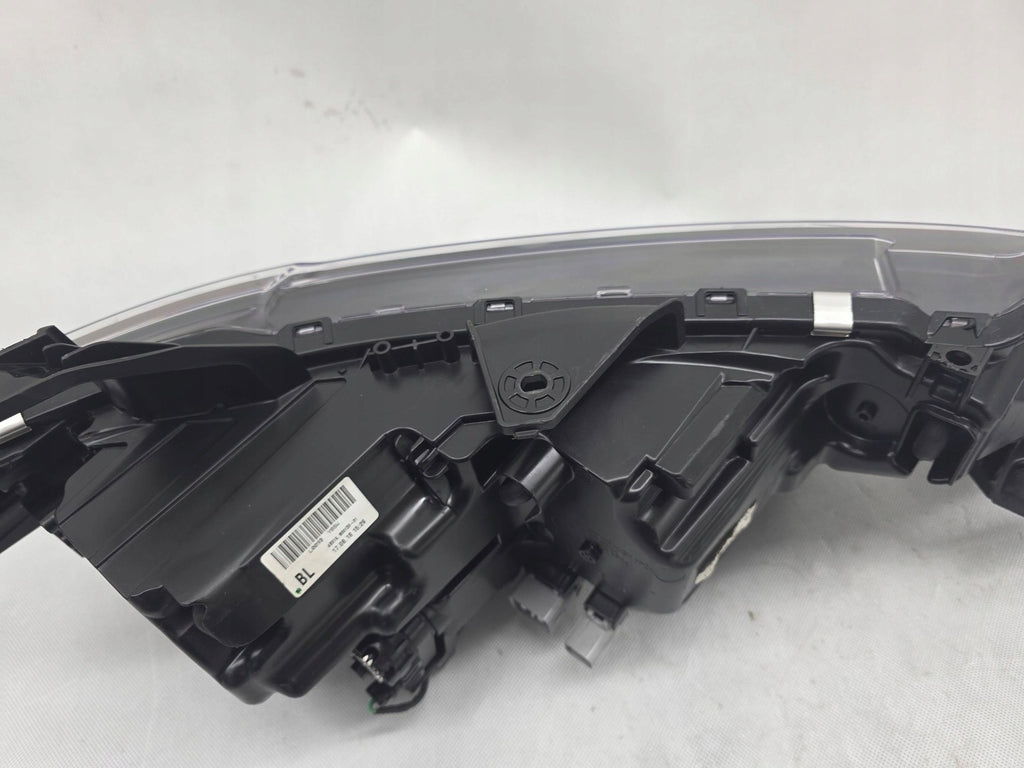 Frontscheinwerfer Mitsubishi Outlander III 8301D3-31 Full LED Rechts oder Links