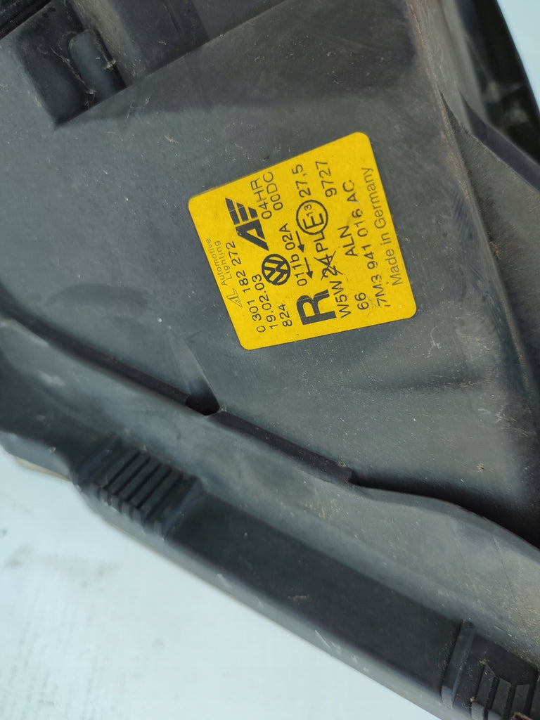 Frontscheinwerfer Seat Alhambra Sharan 7M3941016AC Xenon Rechts Headlight