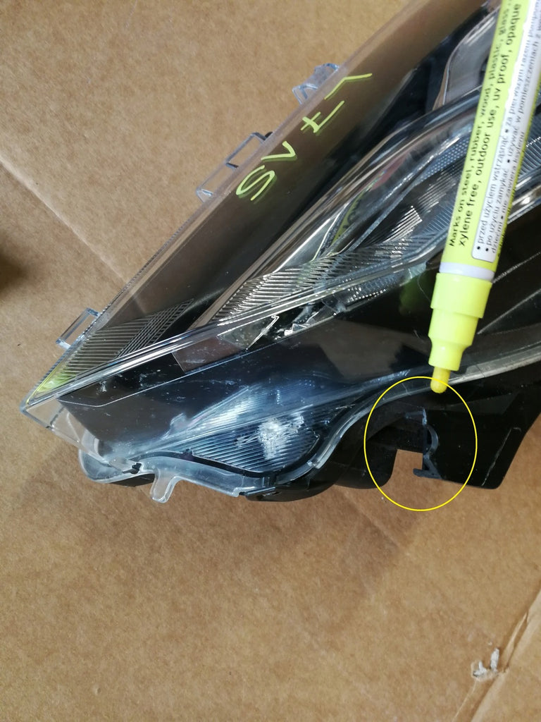 Frontscheinwerfer Toyota Yaris Rechts Scheinwerfer Headlight