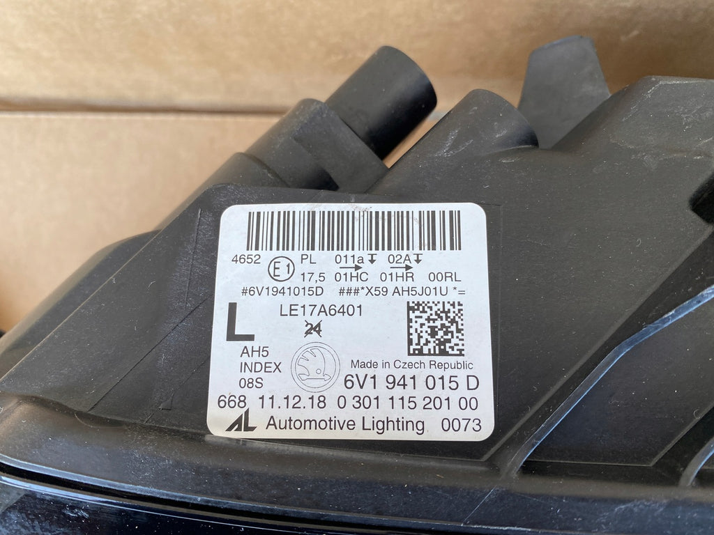 Frontscheinwerfer Skoda Fabia III 6V1941015D LED Links Scheinwerfer Headlight