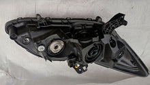 Laden Sie das Bild in den Galerie-Viewer, Frontscheinwerfer Honda Civic IX Links Scheinwerfer Headlight SCH5764567158do