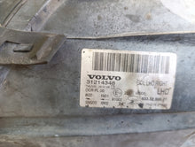 Laden Sie das Bild in den Galerie-Viewer, Frontscheinwerfer Volvo Xc70 31214348 Xenon Ein Stück (Rechts oder Links)