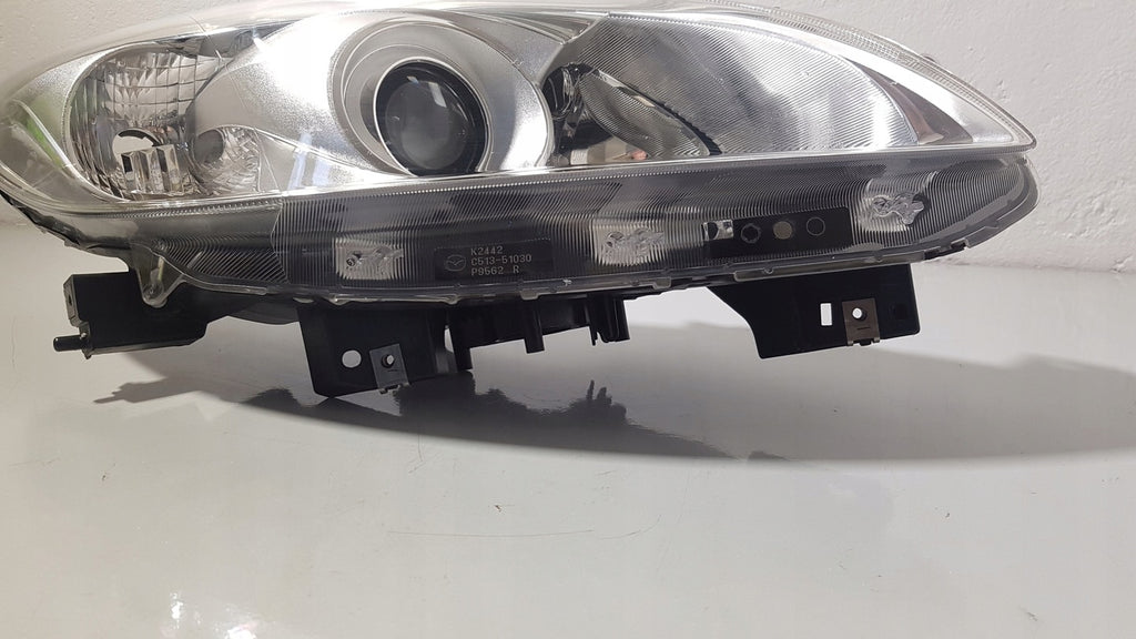 Frontscheinwerfer Mazda V C513-51030 Rechts Scheinwerfer Headlight