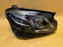 Laden Sie das Bild in den Galerie-Viewer, Frontscheinwerfer Mercedes-Benz W213 A2139069603KZ LED Rechts Headlight SCH8076098241qc