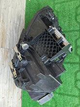 Laden Sie das Bild in den Galerie-Viewer, Frontscheinwerfer BMW 2 G42 5A03E38 LED Rechts Scheinwerfer Headlight SCH2863351337em