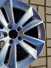 Load image into Gallery viewer, 1x Alufelge 16 Zoll 7.0&quot; 5x112 52ET Glanz Silber 6855080 BMW 2 F45 Rim Wheel