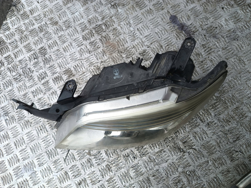 Frontscheinwerfer Mitsubishi Outlander I Links Scheinwerfer Headlight