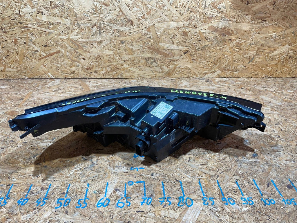 Frontscheinwerfer Renault Captur II 260604753R S2510B057 LED Links Headlight SCH3214414563kq