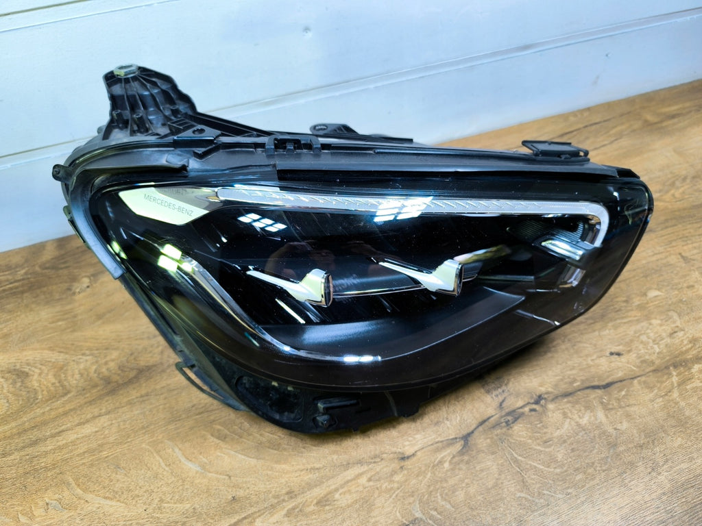 Frontscheinwerfer Mercedes-Benz W213 A2139067609 Rechts Scheinwerfer Headlight SCH9039077624hr