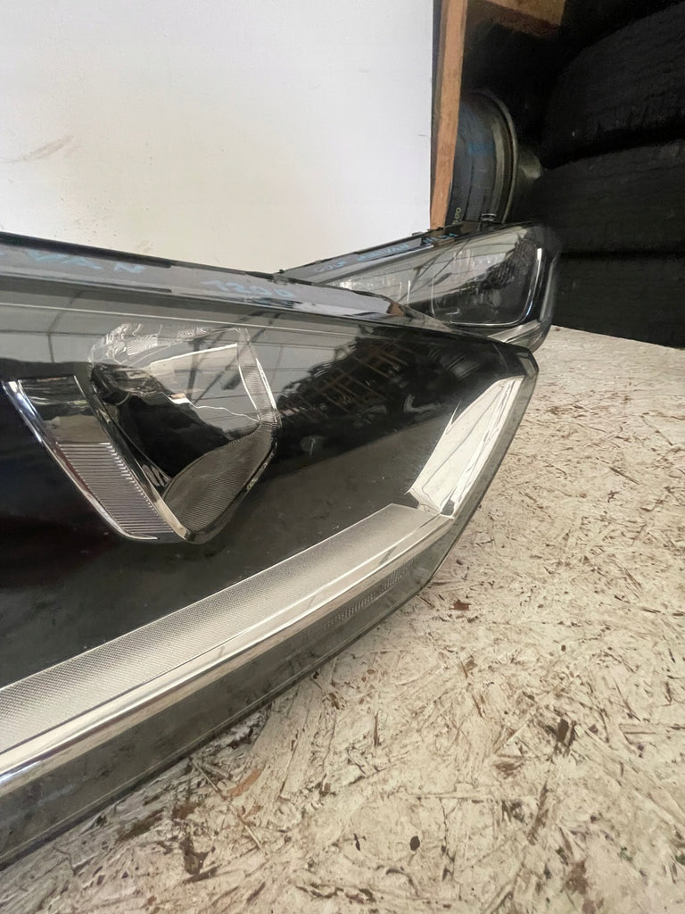 Frontscheinwerfer VW Golf Sportsvan 517941006B Rechts Scheinwerfer Headlight SCH5110147488mw