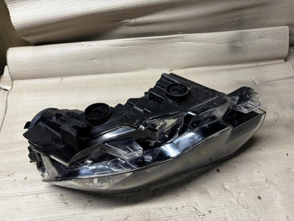 Frontscheinwerfer Peugeot Partner Rifter 9816827280 90146217 Links Headlight SCH2583965095kk
