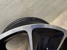 Laden Sie das Bild in den Galerie-Viewer, 1x Alufelge 16 Zoll 403003392R Dacia Duster Rim Wheel FEL7901748108kb