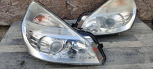 Laden Sie das Bild in den Galerie-Viewer, Frontscheinwerfer Renault Espace IV 8200394706 Ein Satz Scheinwerfer Headlight SCH6750680649yu