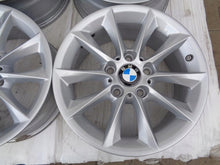 Laden Sie das Bild in den Galerie-Viewer, 4x Alufelge 16 Zoll 7.0" 5x120 40ET Glanz Silber 6796200 BMW 2 F22 F23 1 F20 FEL1717091055jz