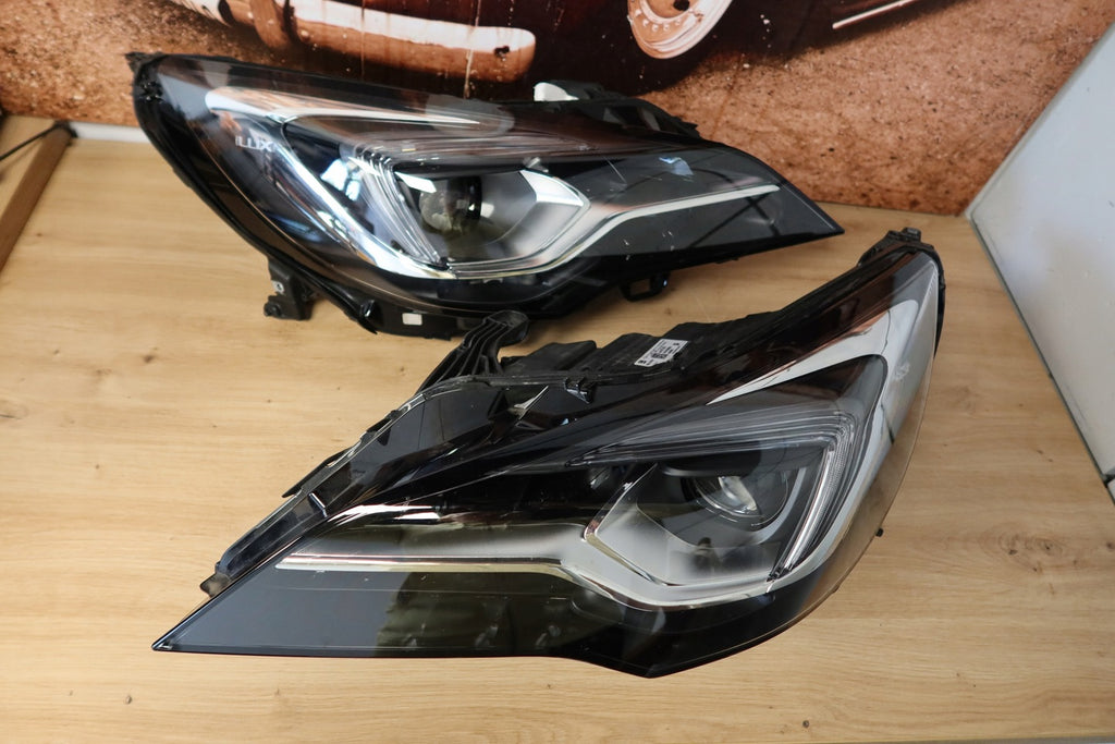 Frontscheinwerfer Opel Astra 39023763 39077807 LED Ein Stück (Rechts oder Links)