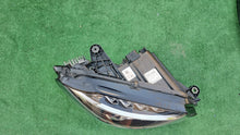 Laden Sie das Bild in den Galerie-Viewer, Frontscheinwerfer Mercedes-Benz W205 A2059062604 LED Rechts Headlight SCH1370385213ln