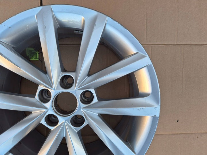 1x Alufelge 18 Zoll 7.0" 5x100 46ET 5JA601025B- Skoda Fabia I Rim Wheel FEL1549328629lr