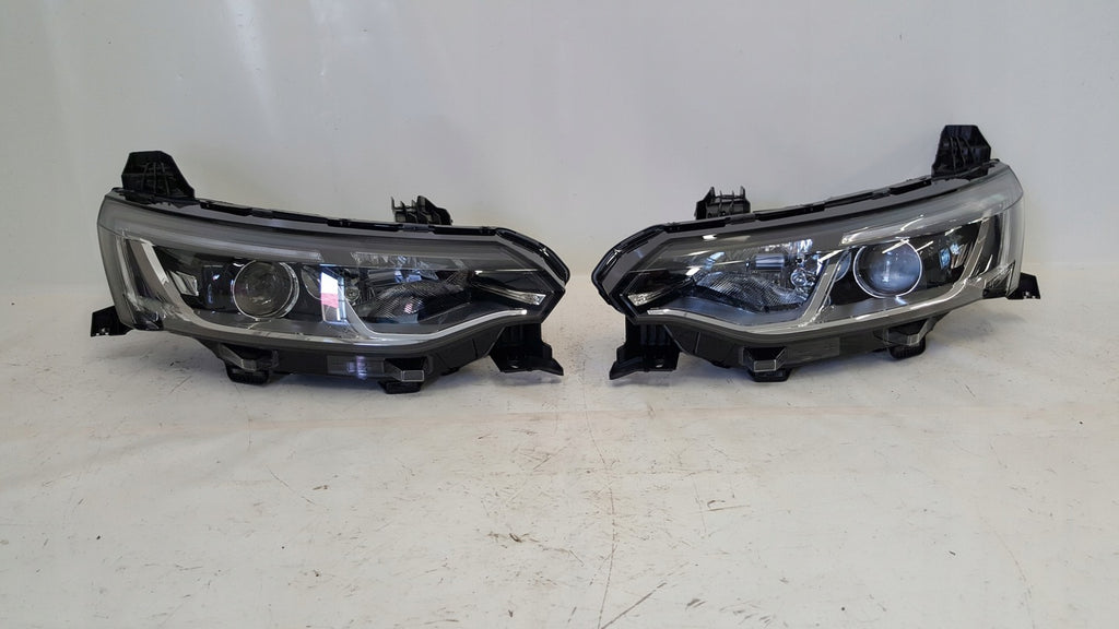 Frontscheinwerfer Renault Talisman 260603788R Halogen Rechts oder Links