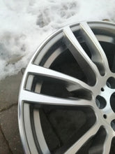 Load image into Gallery viewer, 1x Alufelge 19 Zoll 8.5" 5x120 47ET Glanz 7850021 BMW Rim Wheel FEL9172911468hz