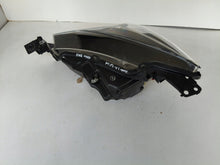 Laden Sie das Bild in den Galerie-Viewer, Frontscheinwerfer Mazda 2 D09K-51030 Full LED Rechts Scheinwerfer Headlight